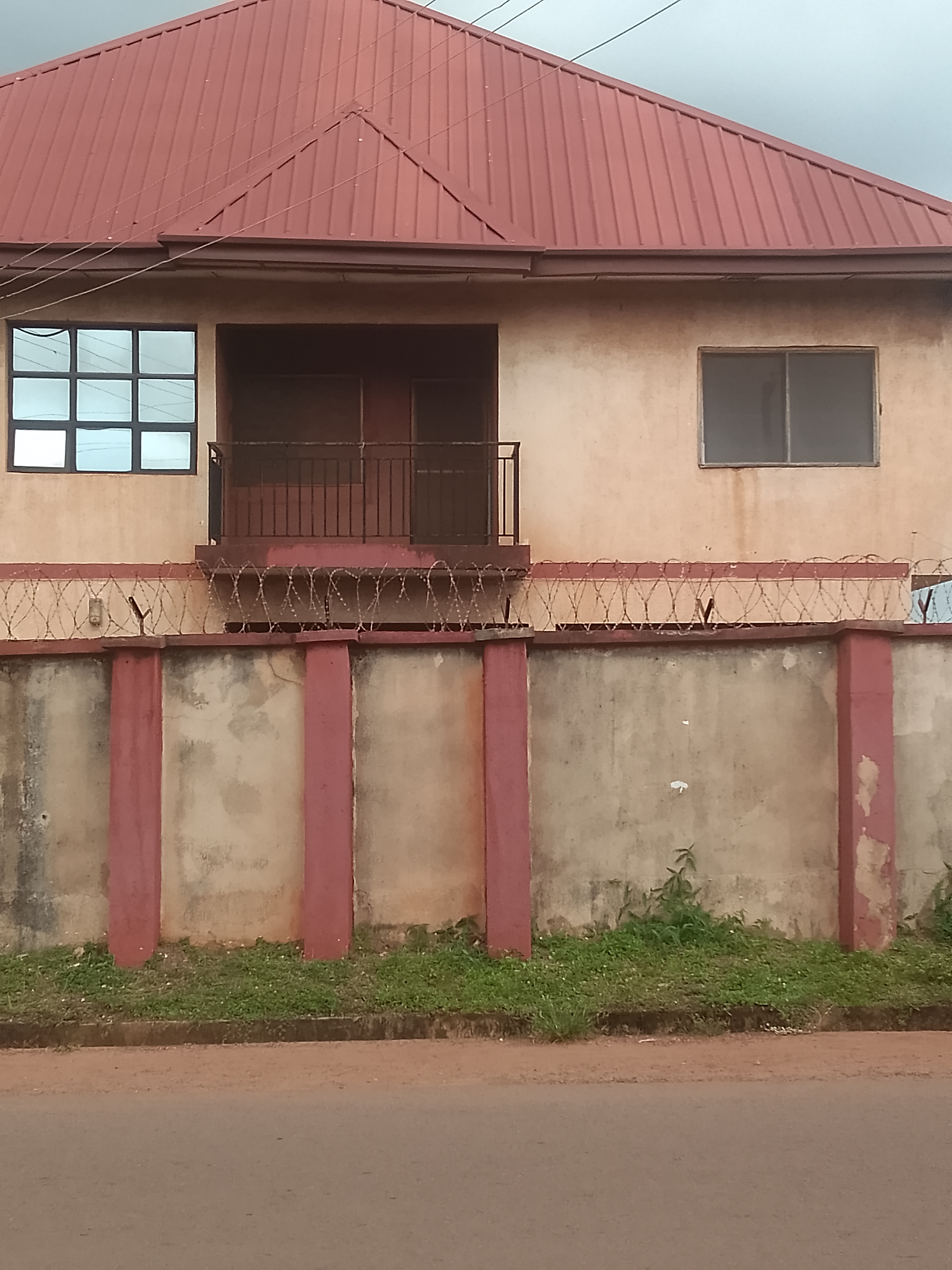 5 bedroom duplex